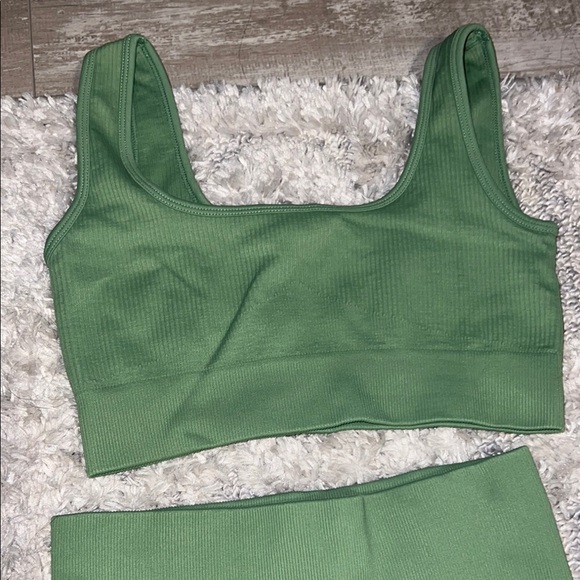Green Ribbed Two-Piece Set - Picture 3 of 3
